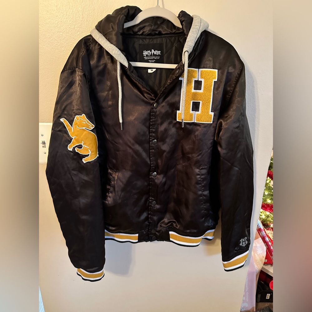 Medium Harry Potter Hooded jacket Hufflepuff